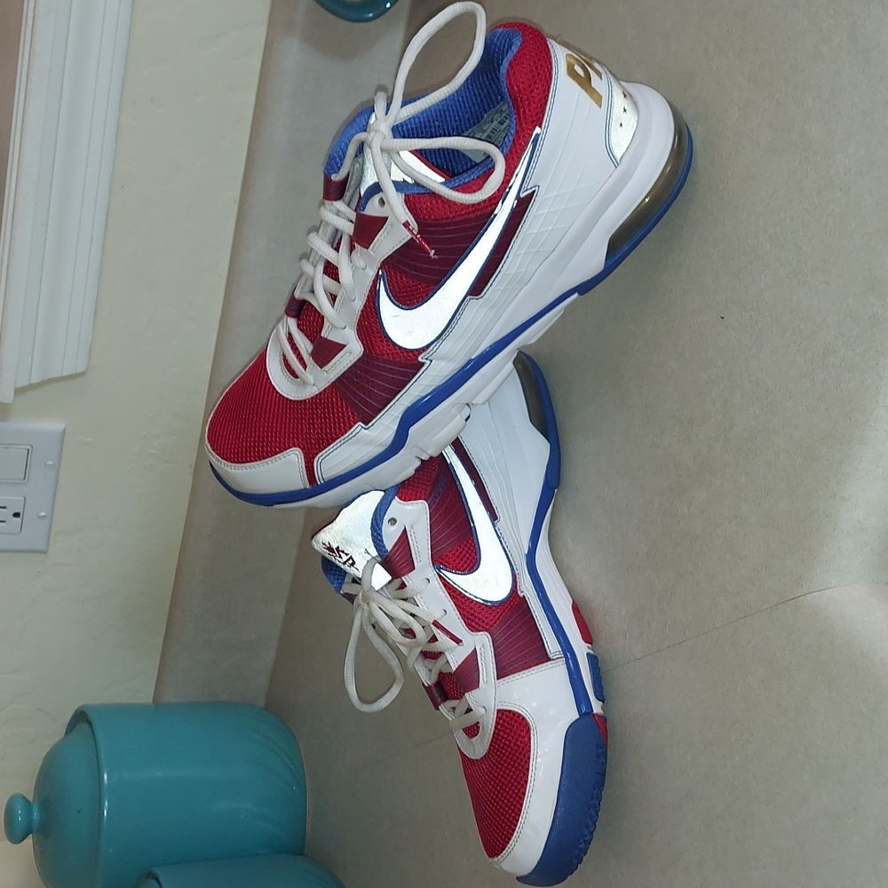 Manny Pacquiao shoes